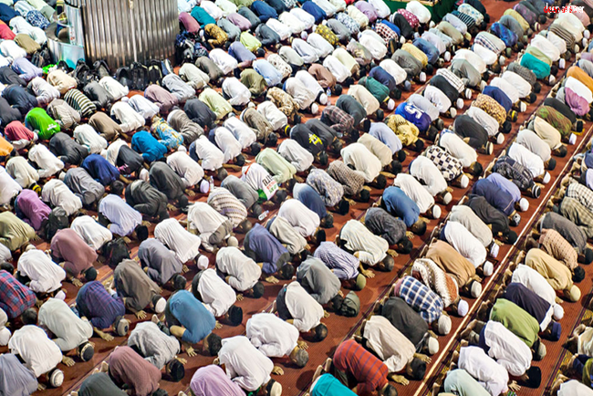 জুমা: ইসলামে জুমার নামাজের গুরুত্ব ও ফজিলত